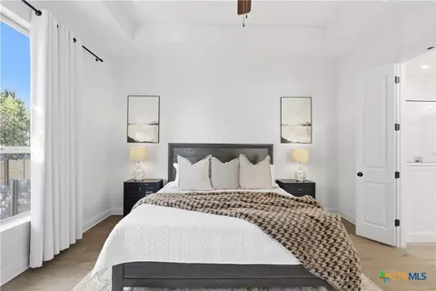 Bedroom - 225 Diamondback Dr, Georgetown, TX 78628 photo 2 of 7