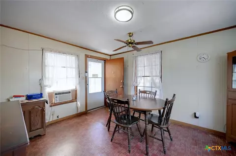 Other - 1631 E Fannin St, Luling, TX 78648 photo 4 of 5