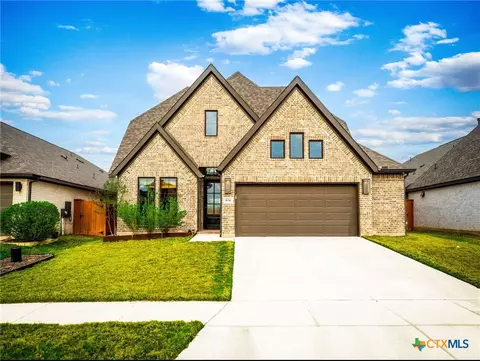 634 Meade St, New Braunfels, TX 78132