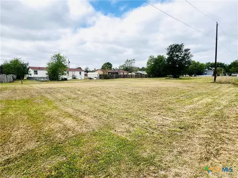 tbd W 1st St, Cameron, TX 76520