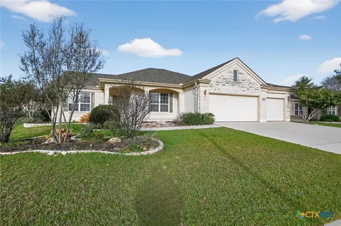 526 Dove Hollow Trl, Georgetown, TX 78633