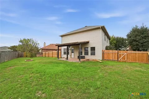 Exterior - 316 Housefinch Loop, Leander, TX 78641 photo 7 of 8