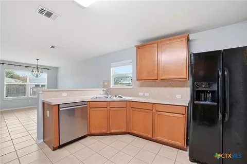 Kitchen - 316 Housefinch Loop, Leander, TX 78641 photo 2 of 3