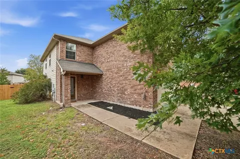 Exterior - 316 Housefinch Loop, Leander, TX 78641 photo 4 of 8