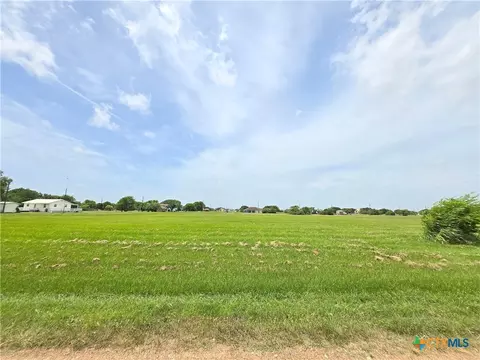 0 Tomahawk Dr, Palacios, TX 77465