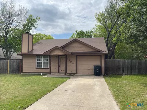 1705 Dickens Dr, Killeen, TX 76543
