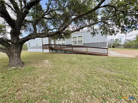 259 Hambleton Rd, Victoria, TX 77905