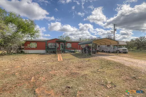 2525 Hugo Rd, San Marcos, TX 78666