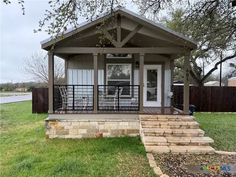 605 Central Blvd, Bertram, TX 78605