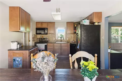 2592 Vista Trl, Belton, TX 76513