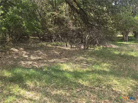6 Hackberry Ct, Belton, TX 76513