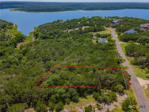 15963 Brazos Dr, Temple, TX 76502