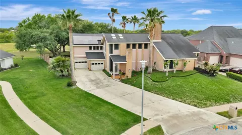 103 Tracy Ln, Victoria, TX 77904
