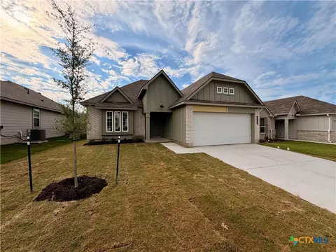122 University Ave, Troy, TX 76579