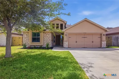 306 Tuscany Dr, Victoria, TX 77904