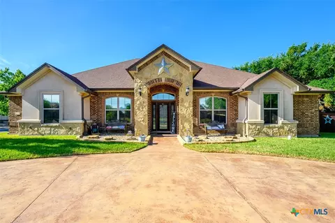 8022 Bella Charca Pkwy, Nolanville, TX 76559