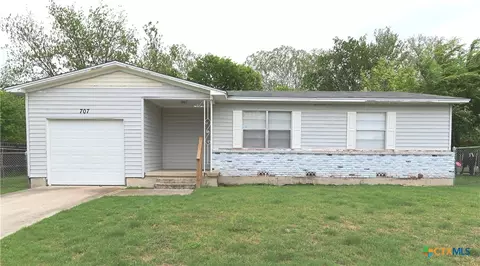 707 S 5th St, Copperas Cove, TX 76522