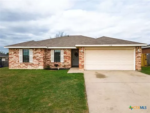 1312 Travis Cir, Copperas Cove, TX 76522