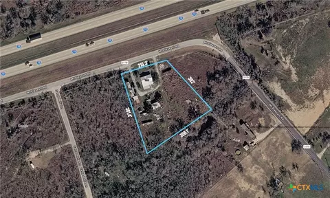 1255 Mt Pleasant Rd, Kingsbury, TX 78638