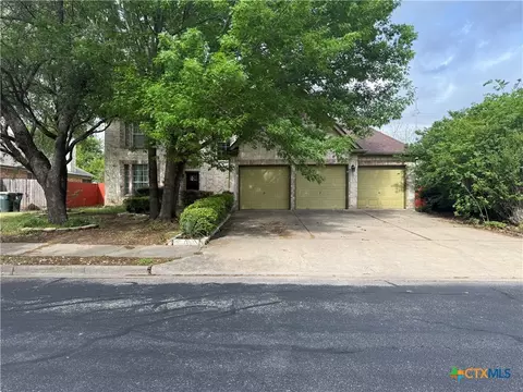 310 N Carriage Hills Dr, Georgetown, TX 78626