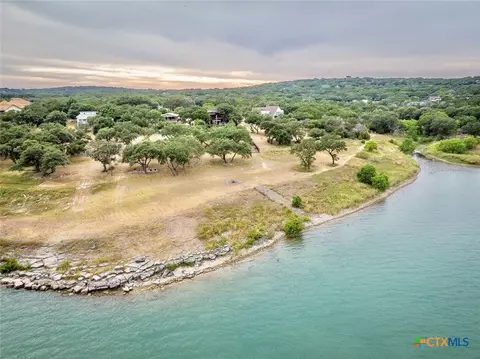 259 Oak Hideaway Dr, Canyon Lake, TX 78133