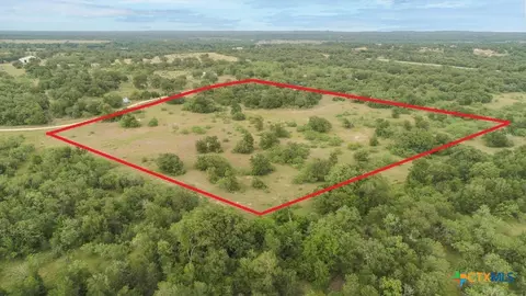 231 Abigail Ln, Luling, TX 78648 photo 16