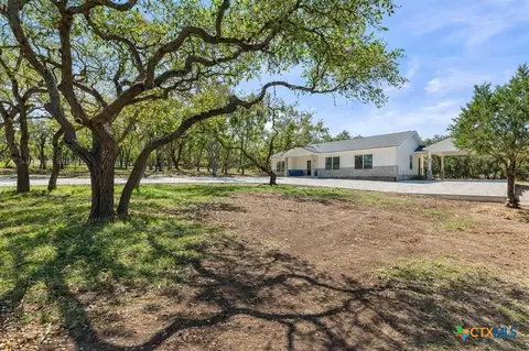 Exterior - 408 Rust Ranch Rd, Blanco, TX 78606 photo 2 of 9