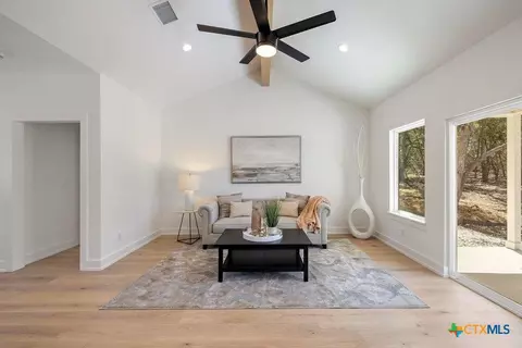Living - 408 Rust Ranch Rd, Blanco, TX 78606 photo 3 of 4