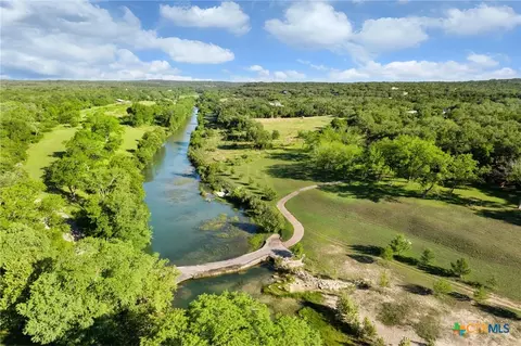 5055 Wayside Dr, Wimberley, TX 78676