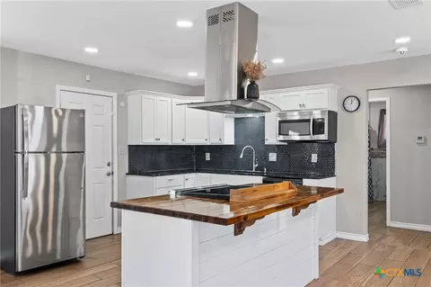 Kitchen - 2716 Mckenzie Ave, Waco, TX 76708 photo 2 of 3