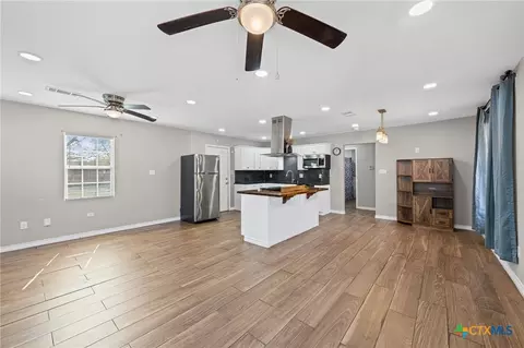 Living - 2716 Mckenzie Ave, Waco, TX 76708 photo 4 of 5