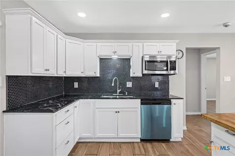 Kitchen - 2716 Mckenzie Ave, Waco, TX 76708 photo 1 of 3