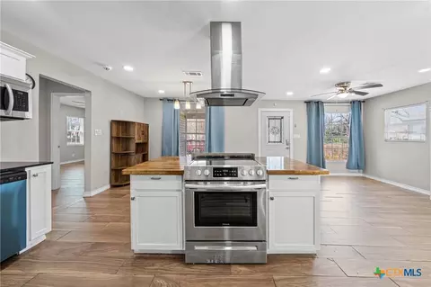 Kitchen - 2716 Mckenzie Ave, Waco, TX 76708 photo 3 of 3