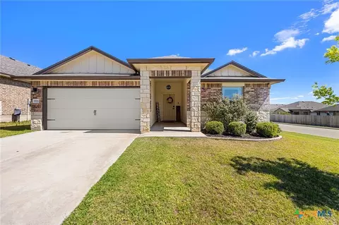 8906 Sky Crest Dr, Temple, TX 76502