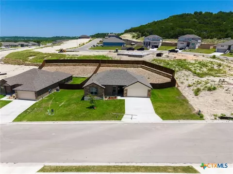 610 Bobby Lou Ln, Copperas Cove, TX 76522