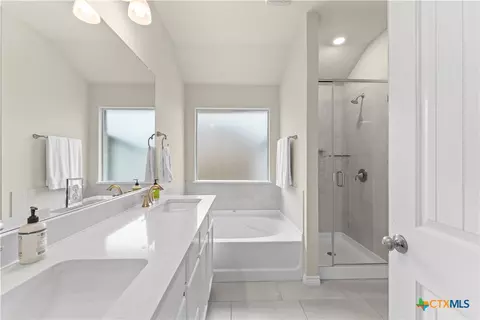 Bath - 5873 Copano Loop, Belton, TX 76513 photo 1 of 2