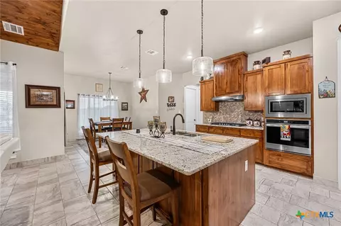 2031 Heritage Loop, Nolanville, TX 76559