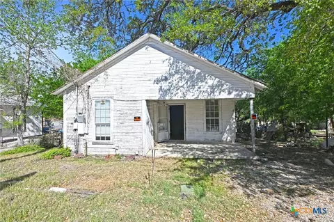759 N Union Ave, New Braunfels, TX 78130