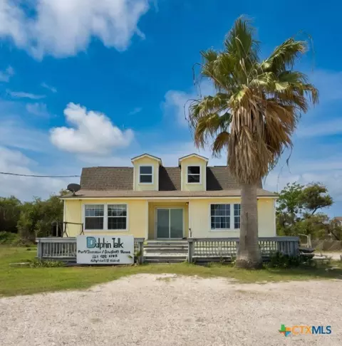 2232 W Monroe Ave, Port O'connor, TX 77982