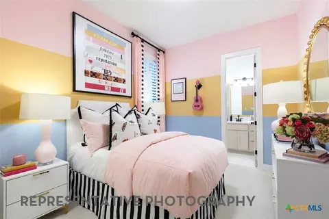 Bedroom - 212 Borrego Bnd, Liberty Hill, TX 78642 photo 5 of 6