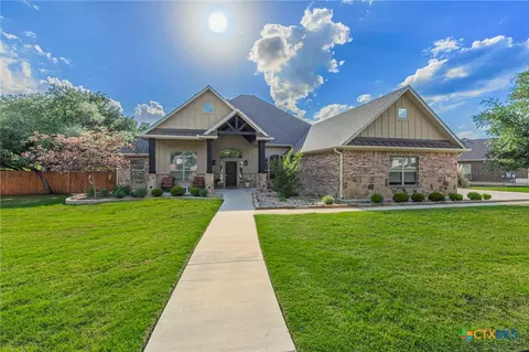 8 Daingerfield Cv, Morgans Point Resort, TX 76513