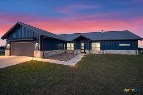15073 Armstrong Ests, Salado, TX 76571