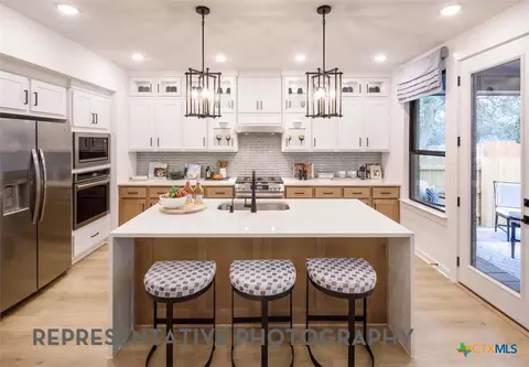 Kitchen - 8808 Fallkill Dr, Austin, TX 78744 photo 1 of 6