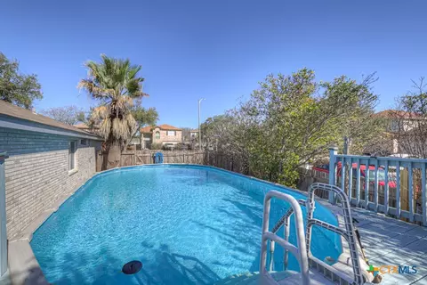 7164 Still Hollow Dr, San Antonio, TX 78244