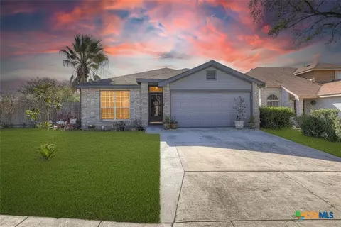 7164 Still Hollow Dr, San Antonio, TX 78244