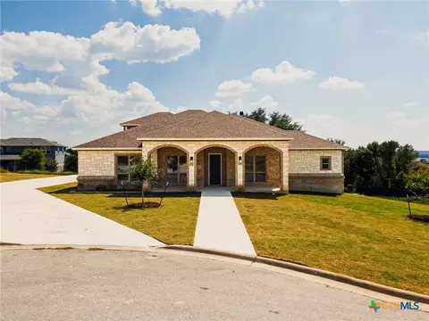 104 Cedar Bluff Ct, Harker Heights, TX 76548