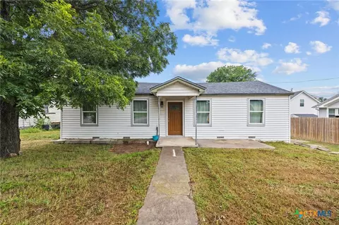 409 N 14th St, Gatesville, TX 76528