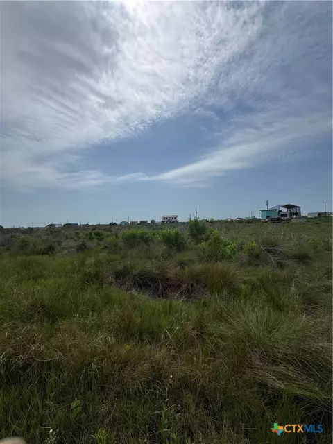 0 Titanic, Sargent, TX 77414