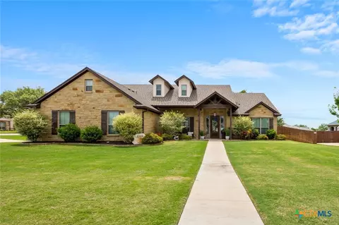 8324 Cates Creek Dr, Salado, TX 76571