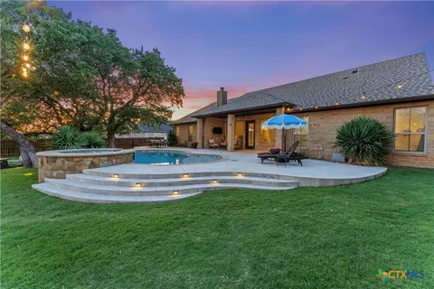 8324 Cates Creek Dr, Salado, TX 76571